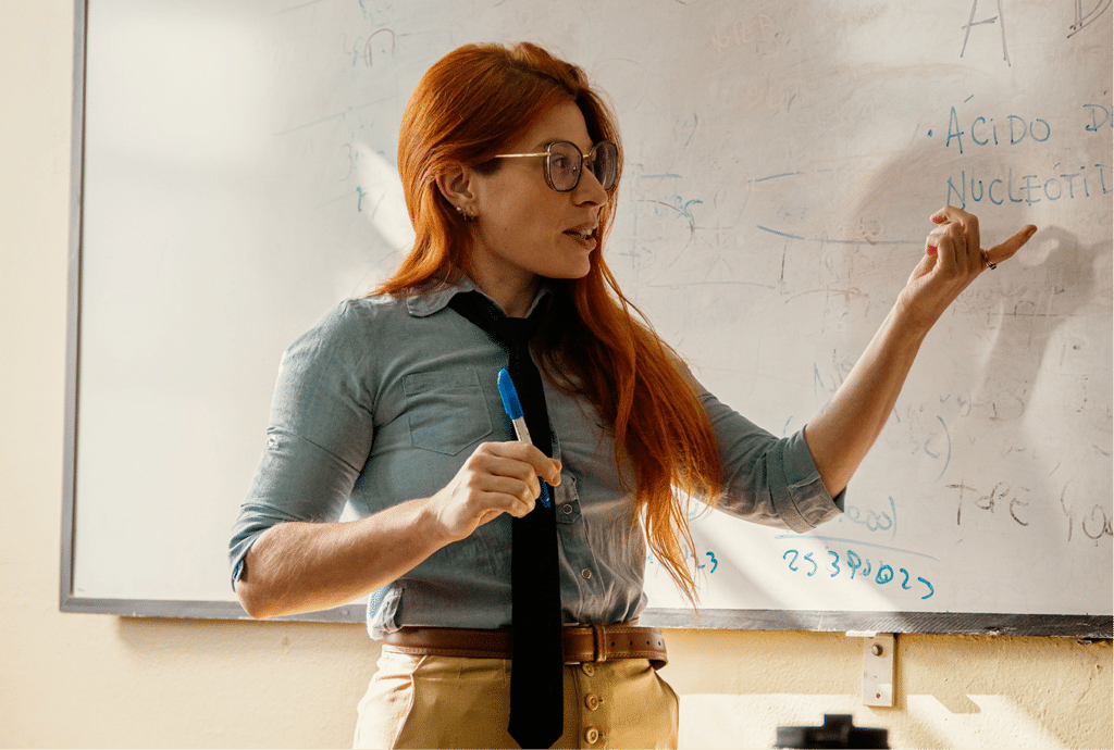 Jeune professeure des écoles rémunérée pendant sa formation.